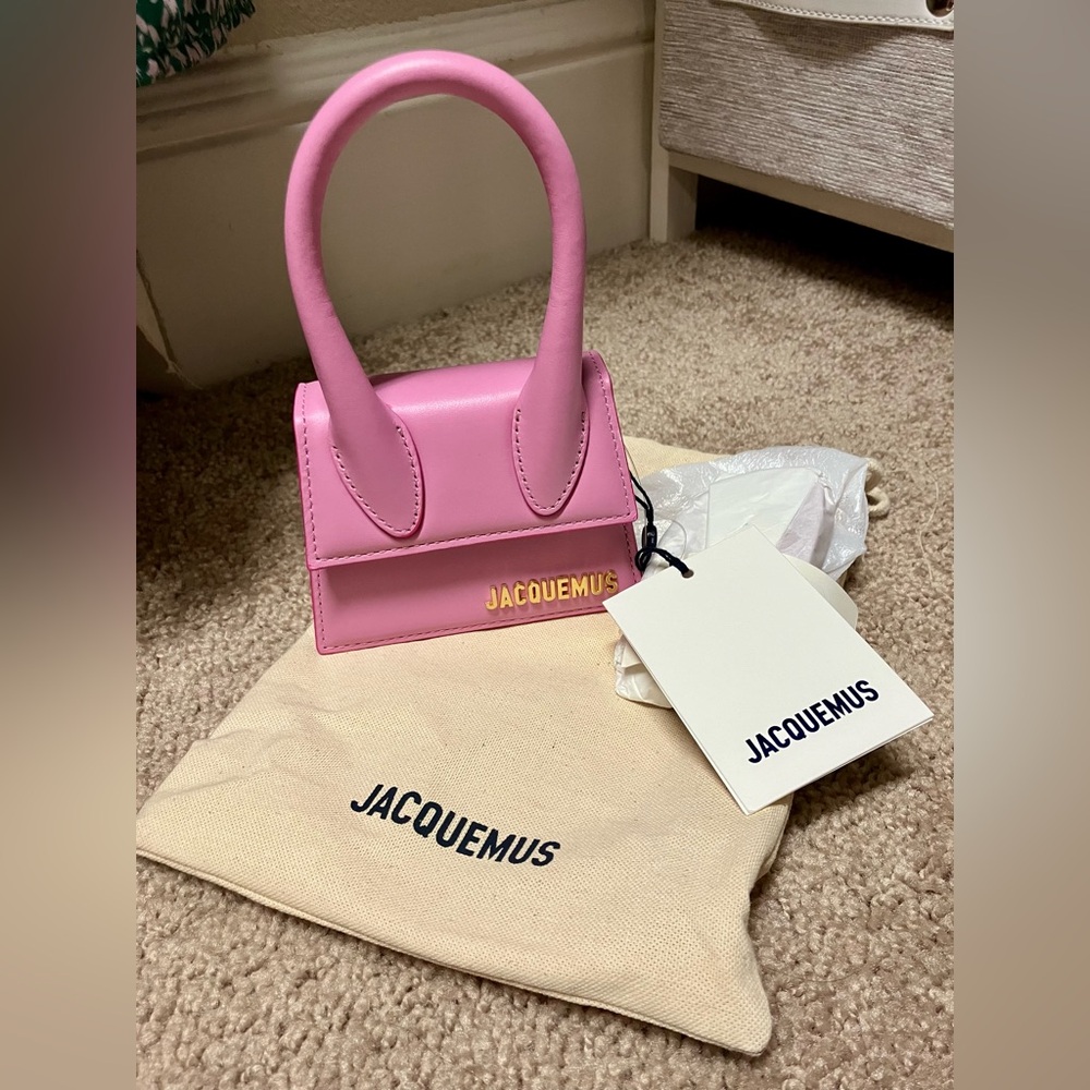 Mini crossbody. Never worn before. Bought from chasing luxuries site